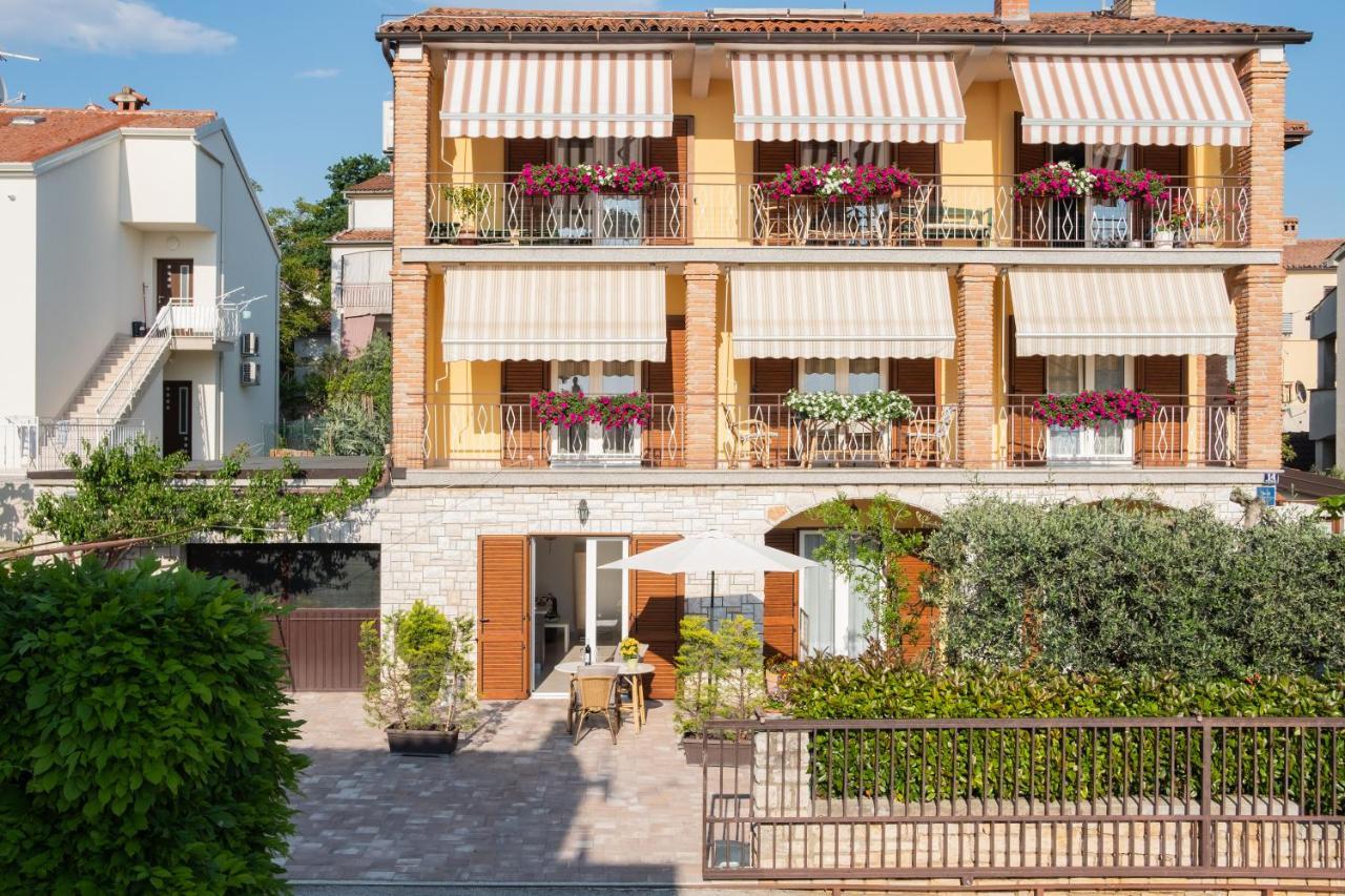 Apartmani Jolly Porec: Blizu Centra I Mora Экстерьер фото