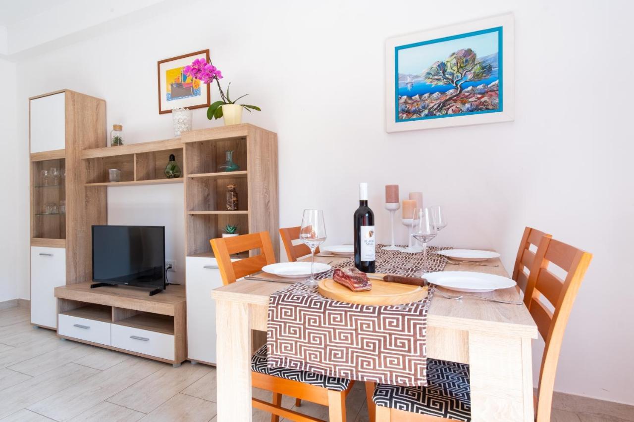 Apartmani Jolly Porec: Blizu Centra I Mora Экстерьер фото