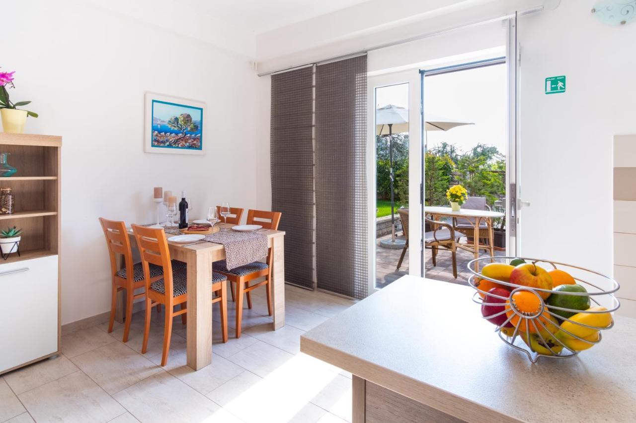Apartmani Jolly Porec: Blizu Centra I Mora Экстерьер фото